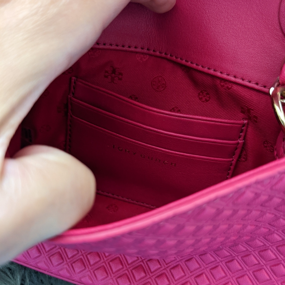 📦SOLD📦 Tory Burch Crossbody Bag. - Picture 10 of 16